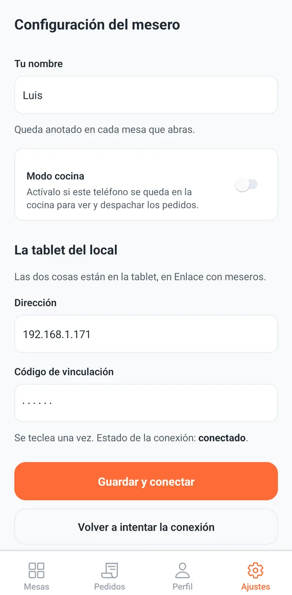 Ajustes de la app del mesero: nombre del mesero, modo cocina, y la dirección y el código de vinculación de la tablet del local.